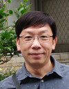 <a href='/pi?id=hyeh&lang=ch' class='text-decoration-none' title='連到葉信宏個人網站'>葉信宏</a>